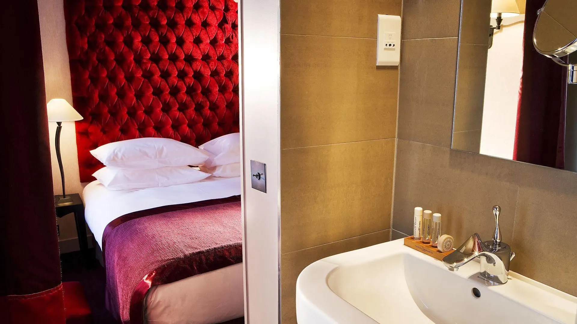 ****  Hotel Des Academies Et Des Arts Paris France